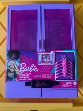 Barbie Fashion Case Back Panel in Hot Pink and Magenta